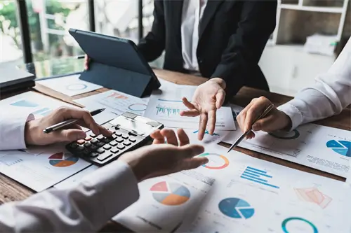 花都北站美食街在哪里